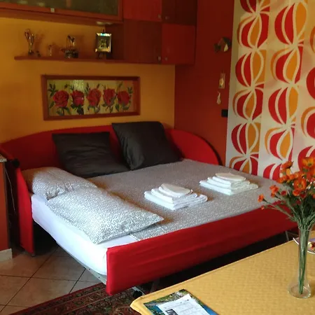 別荘 L'oasi Del Relax オレッジョ・カステッロ